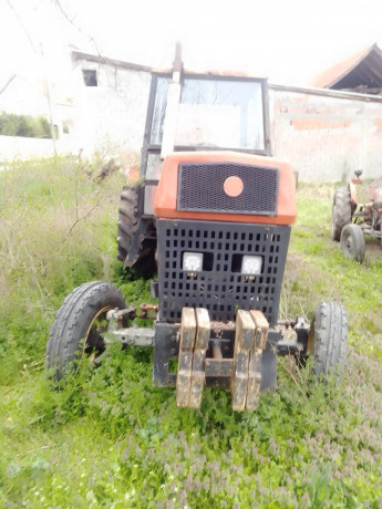 traktor-ifa-big-0