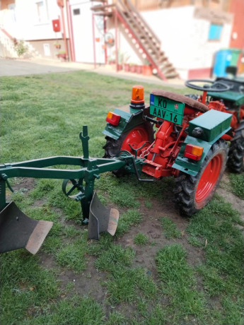 prodajem-traktor-toma-vinkovic-big-2