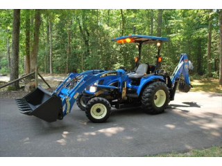 Traktor New Holland TC-33DA 4x4